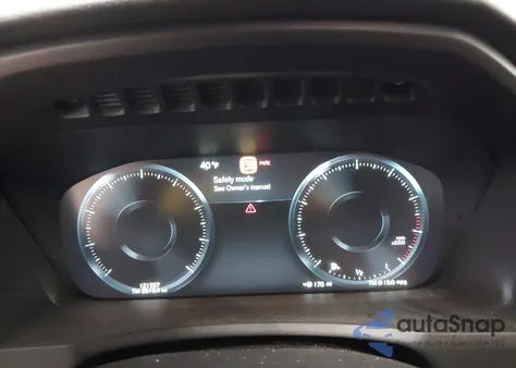 2016 Volvo Xc90 T6 Momentum from USA, damaged, VIN YV4A22PK2G1075396